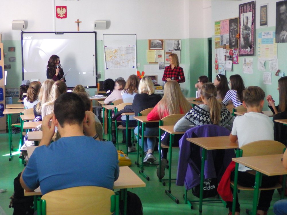 Dieses Bild hat ein leeres alt-Attribut; sein Dateiname ist schulprojekt-oktober-2018-verkleinert-1.jpg.